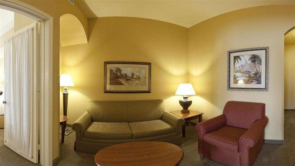 Holiday Inn Express Hotel & Suites Dfw West - Hurst By Ihg Экстерьер фото