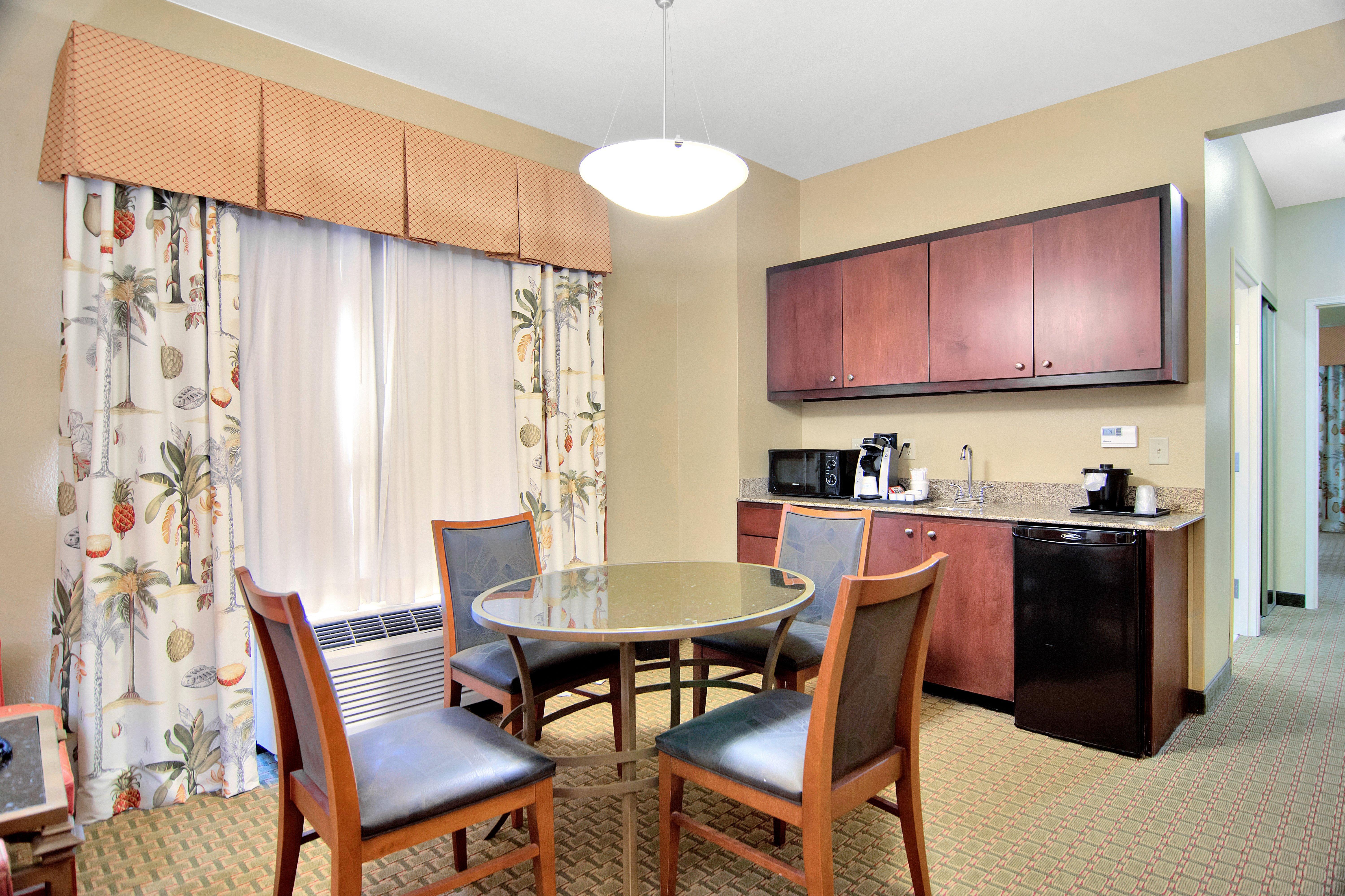 Holiday Inn Express Hotel & Suites Dfw West - Hurst By Ihg Экстерьер фото