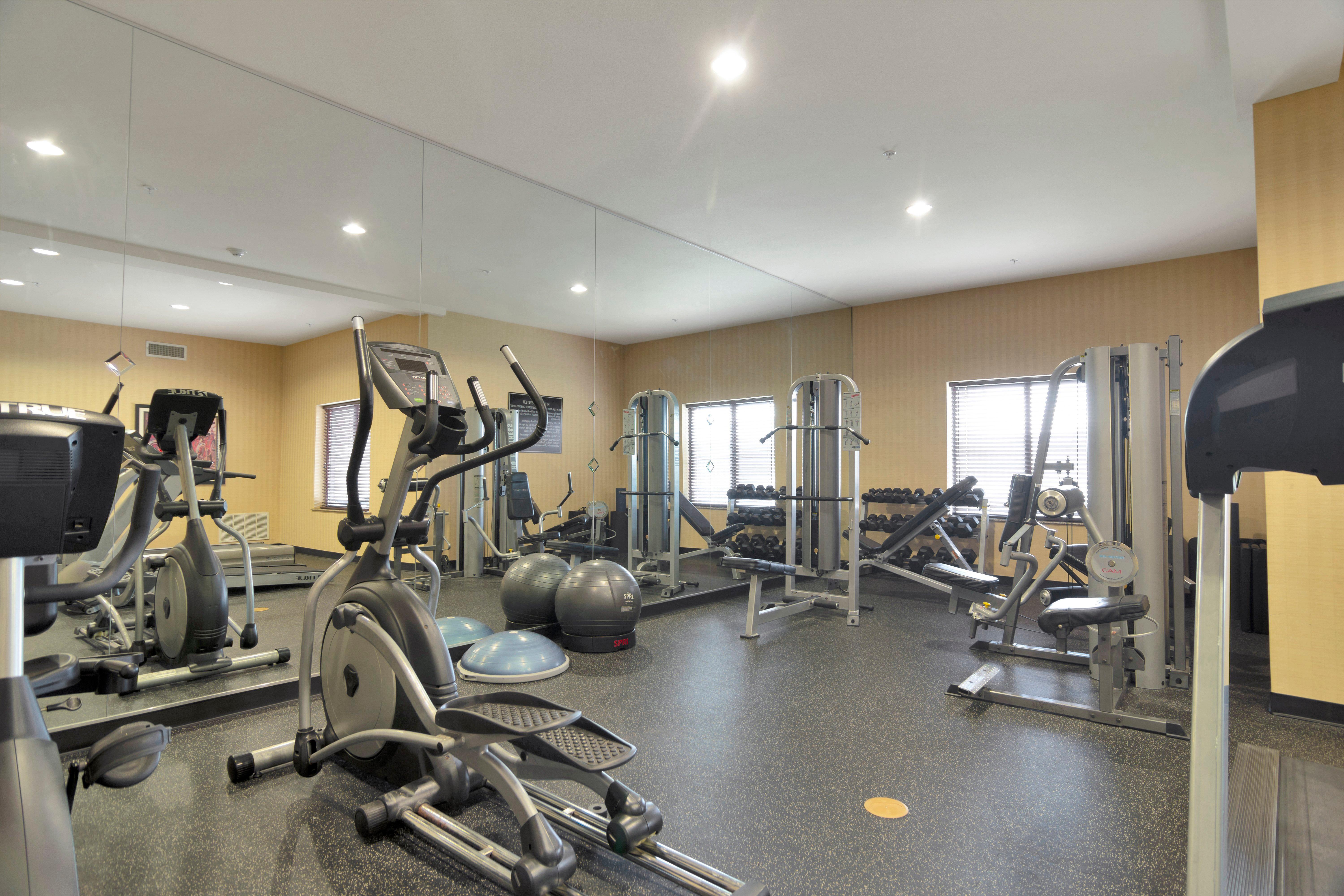 Holiday Inn Express Hotel & Suites Dfw West - Hurst By Ihg Экстерьер фото