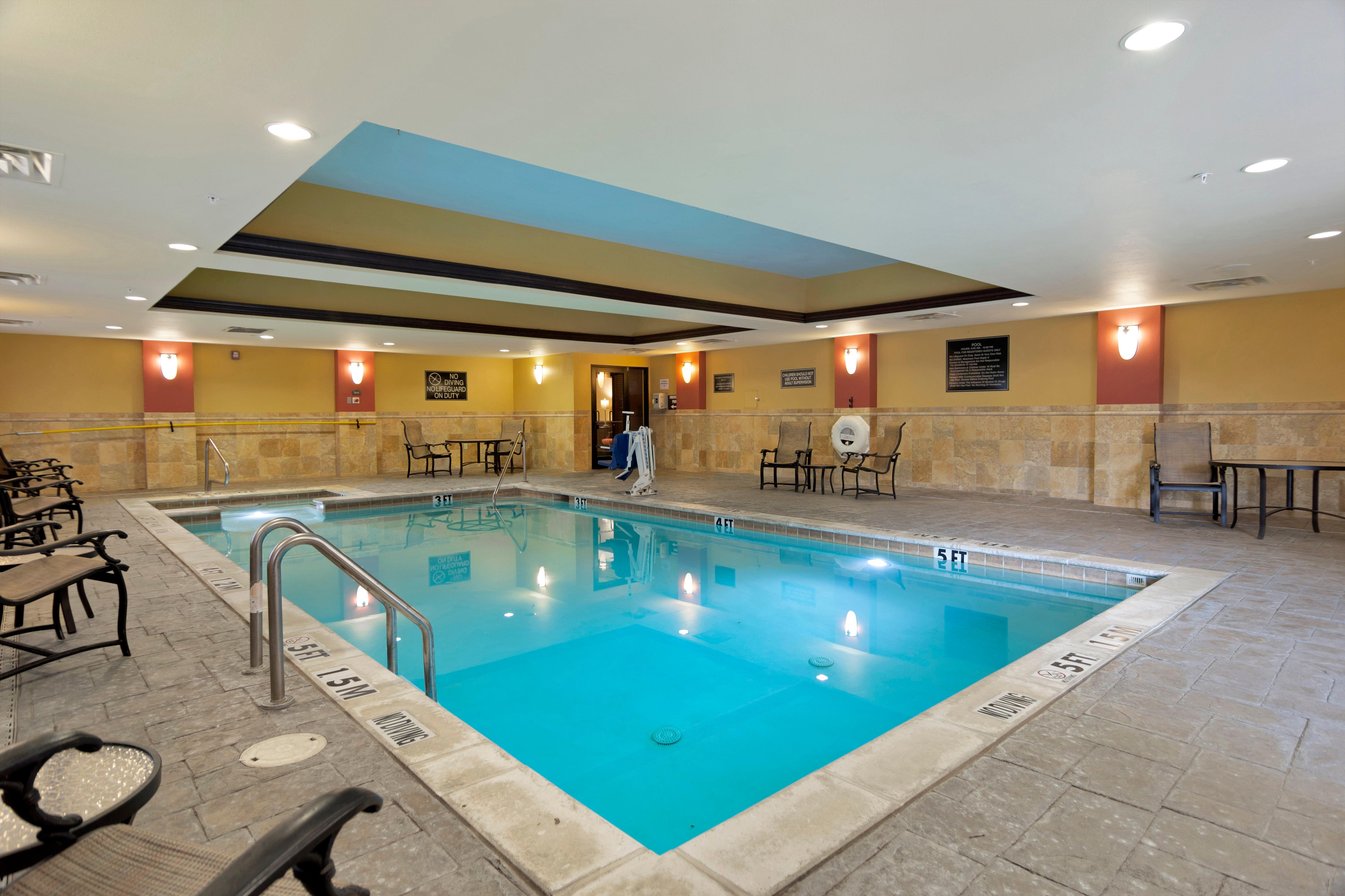 Holiday Inn Express Hotel & Suites Dfw West - Hurst By Ihg Экстерьер фото