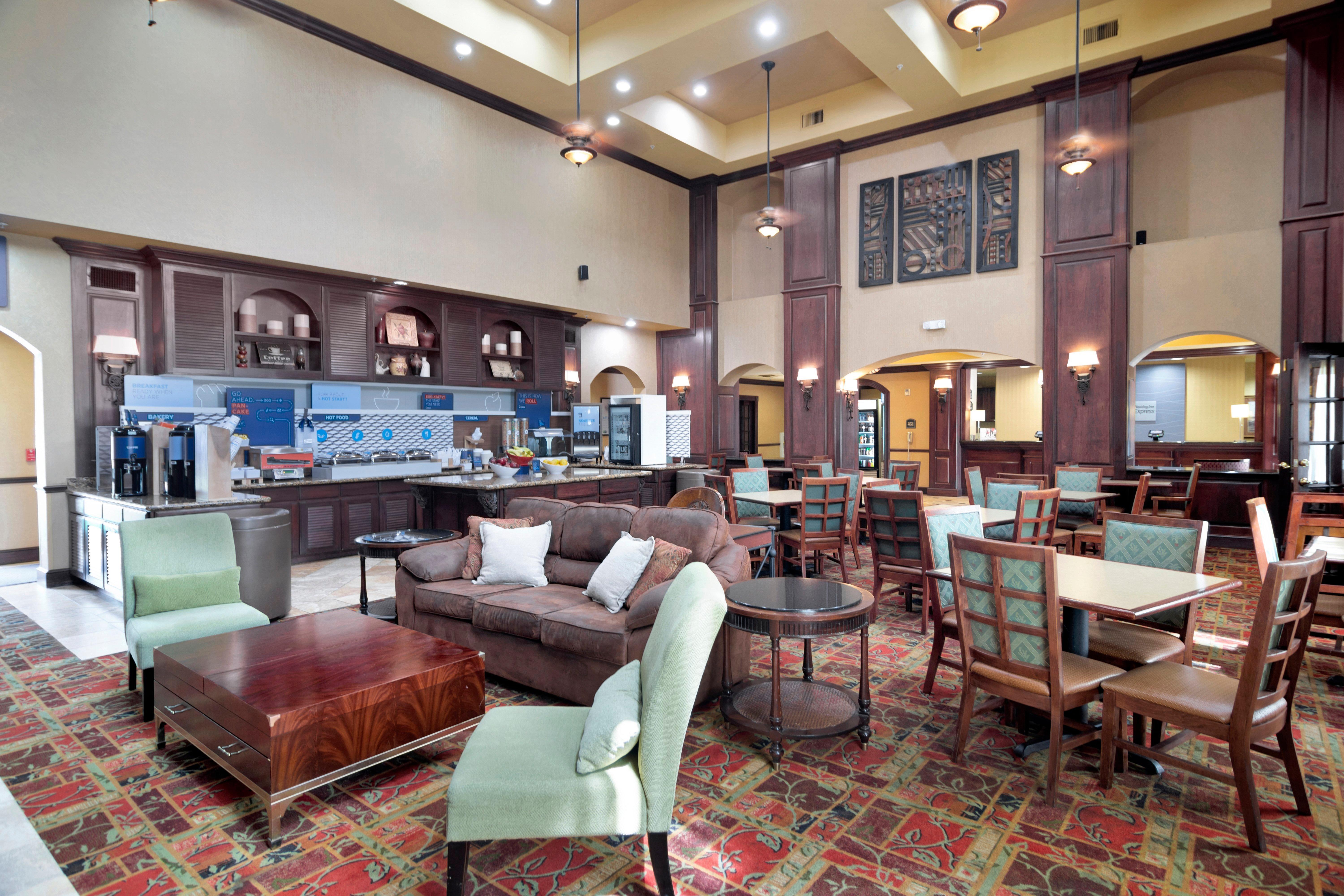 Holiday Inn Express Hotel & Suites Dfw West - Hurst By Ihg Экстерьер фото