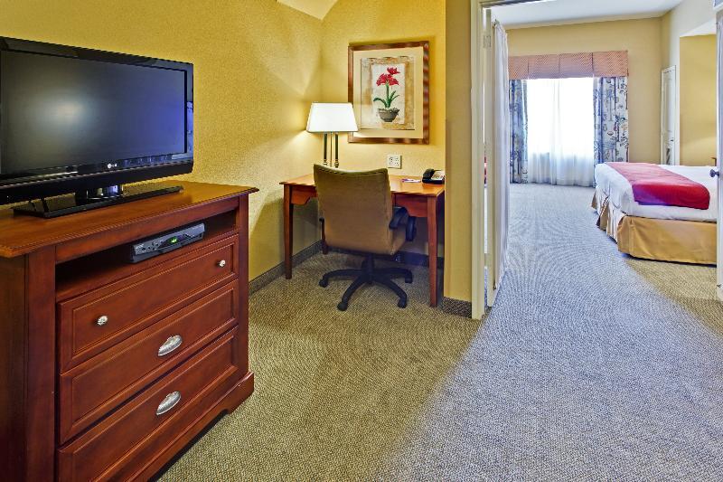 Holiday Inn Express Hotel & Suites Dfw West - Hurst By Ihg Экстерьер фото